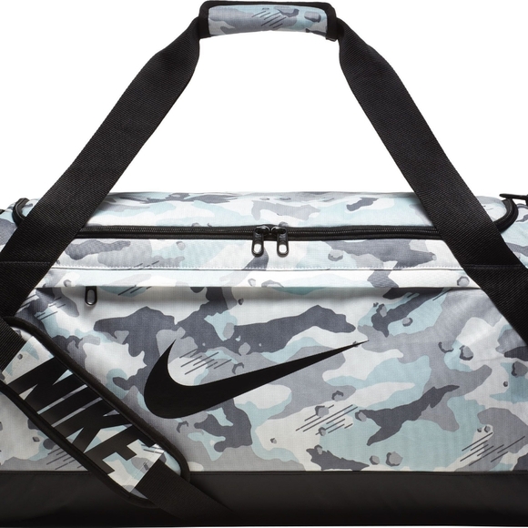 *SOLD* Nike Brasilia Training Duffel Gym Basketball Soccer Sports Bag Camouflage - Picture 2 of 9